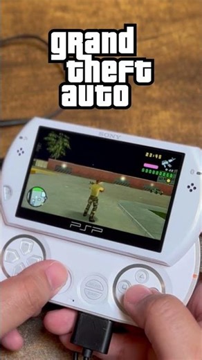 Quick look at GTA on the PSP Go