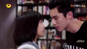 SHANCAI KISSING DMS ON HIS CHEEK AND THEN RUNNING OFF & DAO MING SI'S SMILE AFTER THE KISS MY HEART LITERALLY FLUTTERED #流星花园 ©yanjunies | Meteor Garden - Chinese Drama