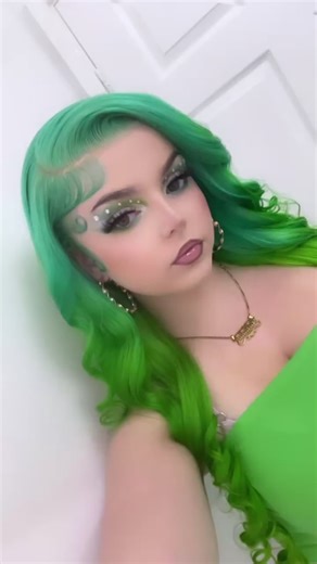 Tallulah Does the Hulula: A Hawaiian Dance Experience