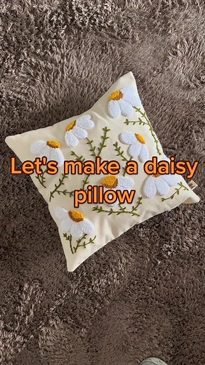 DIY Punch Needle Daisy Pillow Tutorial