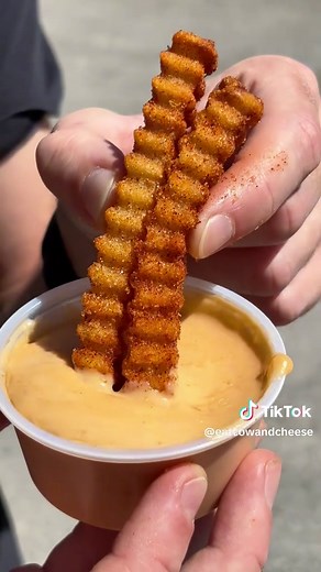 Delicious Cheese Fries Recipe for Food Lovers