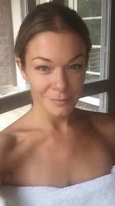 Country Star LeAnn Rimes without Makeup (Natural Beauty) #leannrimes | Country Fancast