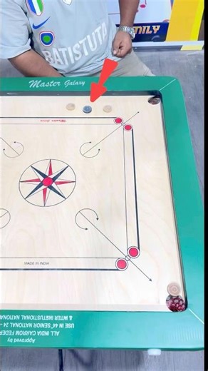 Learn to play carrom difficult shot carrom tips and tricks shot #carrom #viralvideo #shorts #viral