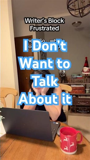 Writer’s block #authortube #comedy #authorproblems #authorhumor #writertube #writinghumor #writer