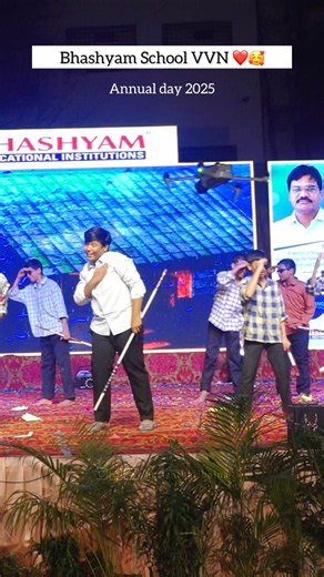 Vana Vana Song Dance Performance 🔥💃🏻 #viralvideo #dance #danceperformance #acting #harishmaster