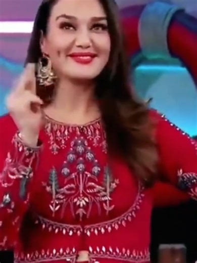 Bollywood Dance: Dil Laga Liya Performance