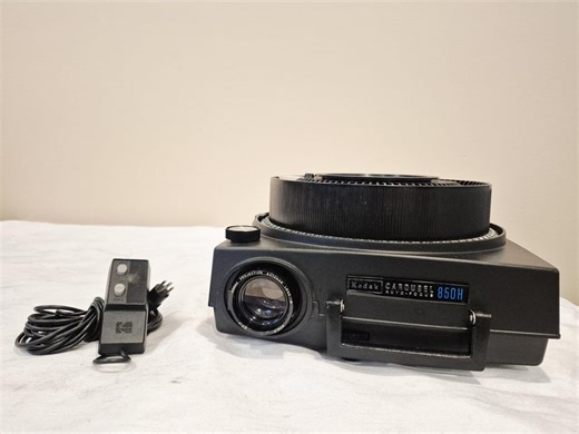 Professionally Rebuilt Kodak Carousel 850H Slide Projector See Video 1454 - Etsy