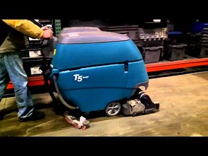 Tennant T5 Floor Scrubber/Dryer
