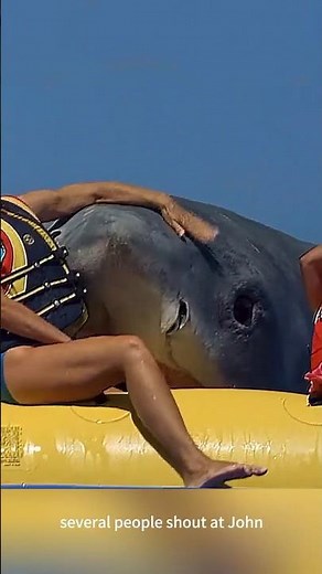 aws vs. Banana Boat! 🤯 The Most Bizarre Attack in the Franchise | Movie Clip