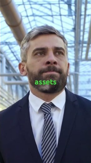 The "Golden Handcuff" Trap (Avoid This!) ⛓️