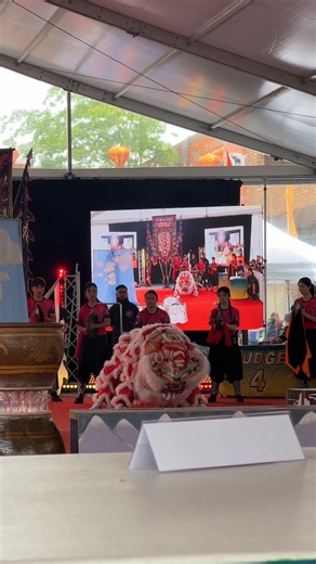 The crowd went wild as Dragon Style Kung Fu Sydney dominated the arena with an unforgettable routine! Come on down and join us at the National Lion Dance Competition! 📅 Today | Traditional | until 6pm�📍 6 Hughes Street, Cabramatta 🦁 For the full program, visit:�www.discoverfairfield.com.au/NLDC #LionDanceAustralia #NationalLionDanceCompetition #LionDanceCompetition #AustralianLionDance #feelnsw #cabramatta #CelebrateCulture #WhatsOnSydney Funding for this project has been provided by the NSW 