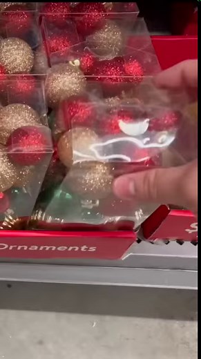 Christmas Ornament Hacks 😍 | Hometalk