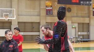 49K views · 217 reactions | On parie que ce robot joue mieux au basket que vous | GQ France | Facebook