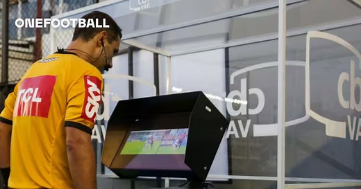 Veja a lista com o time mais beneficiado e o mais prejudicado pelo VAR