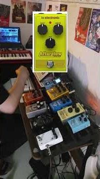 MicroFreak + Pedals = Instant Atmosphere🎛️🌀