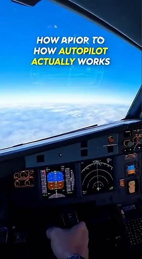 How Autopilot Actually Works in Airplanes.#HowItWorks #AirplaneTech