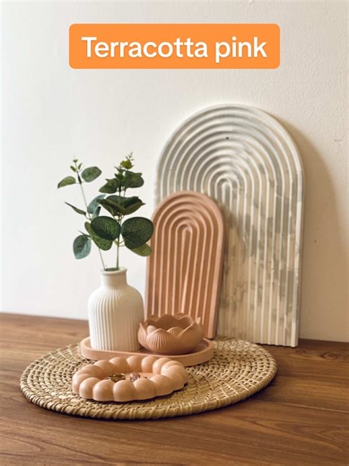 Calm, minimalist tabletop arrangement with a warm, earthy aesthetic. 🧡 #foryou #fyp #trending #viral #tabletop