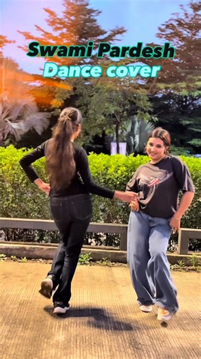 The Core Productions 🎬 on Instagram: "This one is for the pahadi’s 🏔️ . Ft: @kavyyyy_aaa @shaggyy.s Special thanks to : @vansh_3804 🎥 . . . Tags 🏷️ #chaossync #indoredanceculture #fyp #explorepage #trending #groovewithus #hiphop #viral #indoredance #girls #dance"