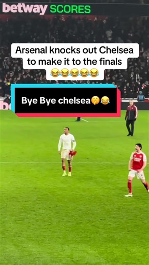 Kai Havertz goal against Chelase caraboa cup EFL cup. Arsenal vs Chelsea EFL cup now goals highlights fans reactions interviews trending live today. Arsenal vs Chelsea live match today🥶Chelsea vs Arsenal live match today goal🔥😮‍💨#arsenal #chelsea #today #goal #highlight fyp football viral post EFL cup Arsenal vs Chelsea now today Kai Havertz send Arsenal to finals of carabao cup vs Chelsea Havertz goal against Chelsea today now🤫@arsenal