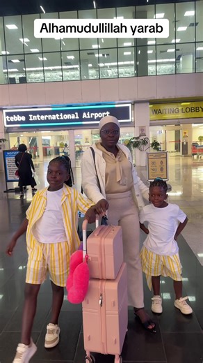 Exploring Smartwatch Features with Hajara