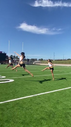 Sunday Funday with the Apache Belles!