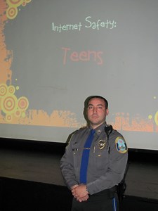 Middle School Program Focuses on Internet Safety