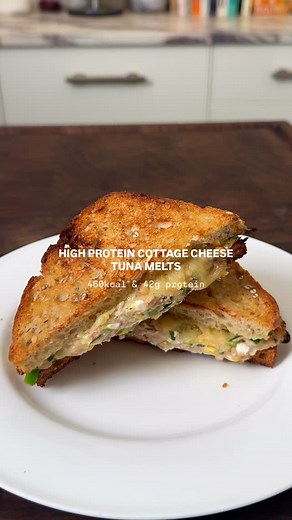 Emily English on Instagram: "High Protein Tuna Cottage Cheese Melts A tuna melt is up there for me as one of my favourite comfort foods and this version is the perfect balanced lunch with over 40g of protein. The mix is prepable so make a big batch and eat throughout the week. Also delish in a jacket potato! Serves 2 (you can save leftover filling) Prep time: 8 minutes Cook time: 6–8 minutes Approx: 460 kcal, 42g protein per serving Ingredients Filling * 1 tin tuna, drained * 150g cottage cheese