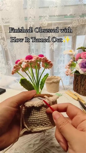 Quick Crochet Projects: Mini Flower Pot Pattern