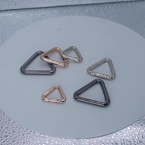 Triangle Spring Clasps Openable Carabiner Keychain Accessories Bag Clips Snap Hook Buckles - Buy Triangle Carabiner Zinc Alloy Triangle Keychain Hook Spring Carabiner Keychain Product on Alibaba.com
