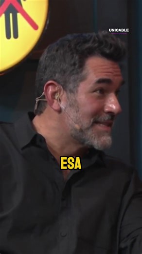 El Triste: La Historia Detrás de José José