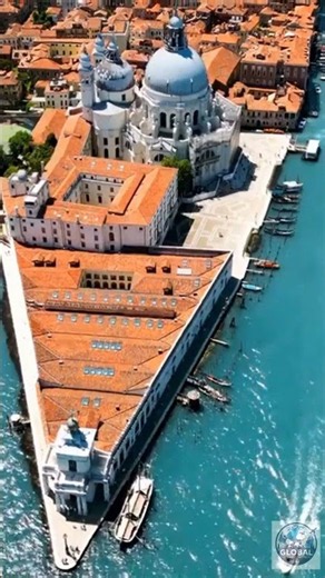 Venice & Bolzano Winter's Secret Italy!#venice #BolzanoChristmas #SecretItaly #TravelItaly