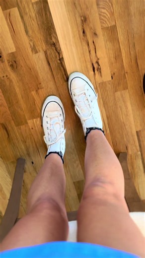 When your converse never go out of style #converse #platformconverse #timelessfashion #classicshoes #conversehigh