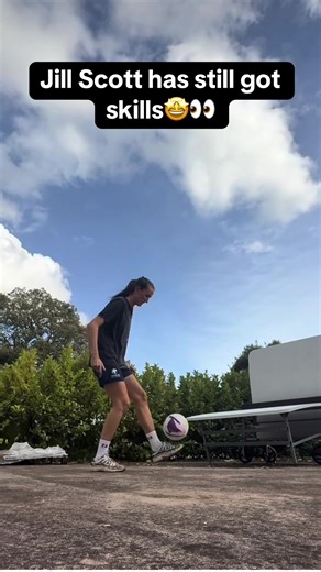 Jill Scott's Unforgettable Football Skills