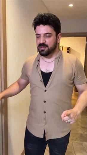 نائمون عالواقف