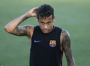 Neymar Fights with Barcelona Team-mate During Training as Speculations Over His Future Intensifies (Video)
