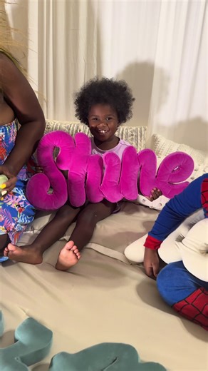 Custom pillow preorders are open!! 🤗💕 #pillowscript #pillowdecor #custompillow #personalizeddecor #decorforhome