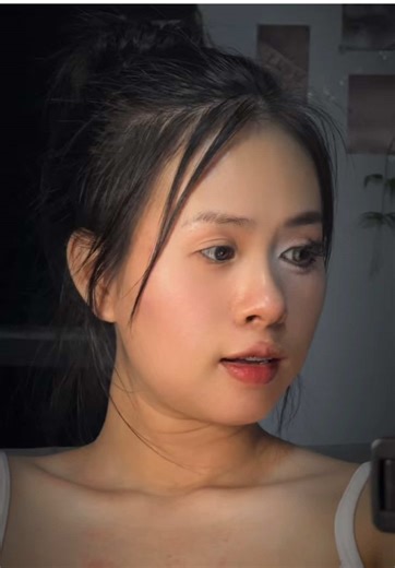 HOC Makeup Techniques for Flawless Application