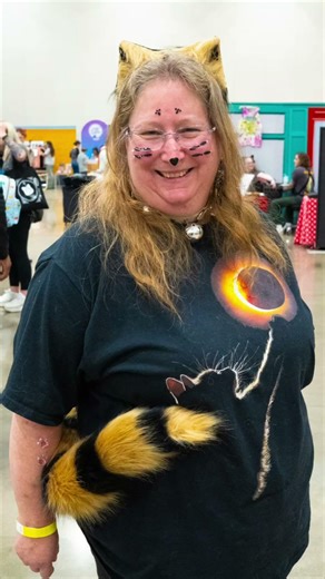 The cattitude is contagious! 😎🐈