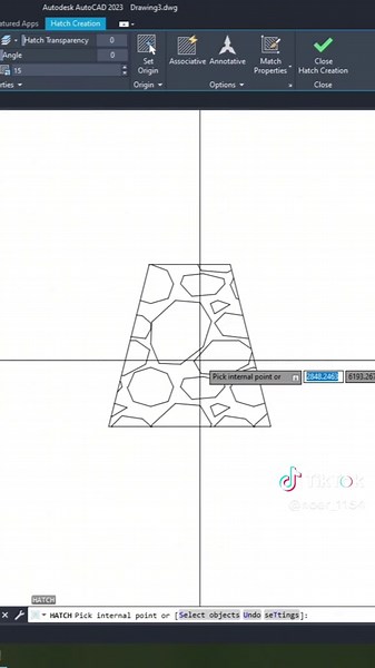 arsiran yang selalu ngikutin bentuk objek - Tips hatch autocad #autocad2d #autocadpemula #autocadtutorial #autocad