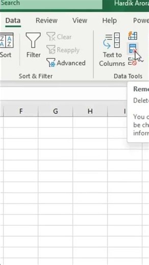 Excel Tips : Remove Duplicate Entries in 5 Seconds ⚡ Excel Hack You Need! #excel #exceltips #shorts