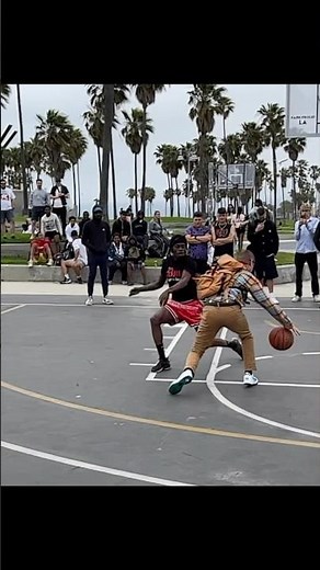 Nerd BREAKS DEFENDER Down 1v1 with Mathematical Equation