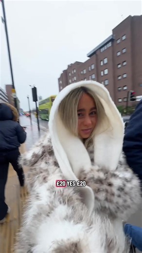 Travel Inspiration: Bring Your Grandad to the UK!