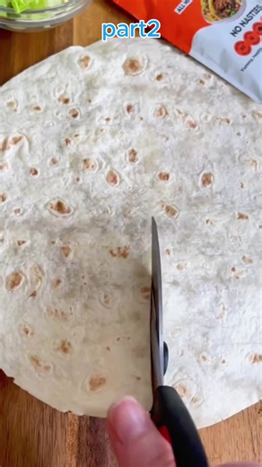 6 Desember 25 Aceh Tamiang . Gak kebayang in ketinggian banjirya setinggi apa mobil mobil bisa ke angkat seperti ini dan Rumah rata sama tanah, Mencekam #BencanaAcch