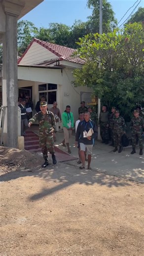 វីរៈ​កងទ័ព​កម្ពុជា​ ១៨​ នាក់​ បានមកដល់​មាតុភូមិ​កម្ពុជា​វិញហេីយ​ បន្ទាប់​ពី​មាន​សេចក្ដី​ប្រកាស​រួម​ស្ដី​ពី​ បទឈប់បាញ់​ រវាង​កម្ពុជា​-ថៃ​ វេលា​ម៉ោង​ ១០:០០​ នាទី​ ព្រឹក​ថ្ងៃទី​ ៣១​ ខែធ្នូ​ ឆ្នាំ​ ២០២៥​ ។