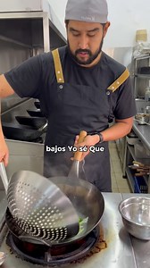 Perú es como el Sparta de la gastronomía: todos tienen buena sazón 🇵🇪🔥 Antes de empezar pregúntate: ¿qué tengo de diferente además de la buena sazón? 🤔 O la rompes o quebras, no hay puntos medios 💸 No busques hacer un restaurante que te ayude a subsistir, busca uno donde tú mismo pagarías una y otra vez 💪 La competencia es brava y los clientes muy exigentes ✨ #GastronomíaPeruana #CompetenciaBrava #OLaRompesOQuiebras | Chifa Man Man Chi