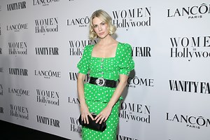 January Jones Avoids Stylists for a Relatable Reason