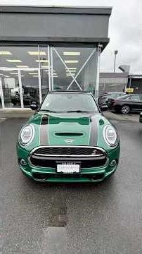 2021 Mini Cooper S 5Dr - Panorama Sunroof, Navigation, and Heated Seats (54,150 Km)