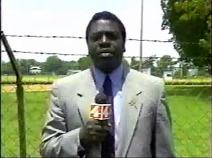 LMFAO: Bug Flies In A Reporters Mouth (Brings Out The Hood In Him!) [1 Month Old]