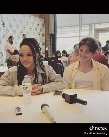 THEM - Kieron Moore & Sisi Stringer Friendship Moments