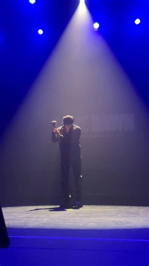 Studio PAV on Instagram: "@sf9official in Boston for ❤️2025 SF9 LIVE FANTASY #5 LOVE DAWN IN EUROPE❤️ #SF9 #에스에프나인 #SF9inUSA #kpopconcert #sf9concert #sf9tour #kpopineurope #StudioPAV #LiveYourKpopDream"